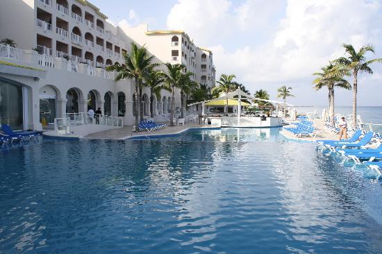 Cozumel Palace Resort | Destination Weddings - VIP Vacations Inc VIP  Vacatiosn IncVIP Vacations Inc — Destination Wedding, honeymoon, travel  agency